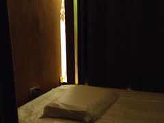 -泰·菩提树下[泰式按摩x精油SPAx肩颈头疗](新景店)
