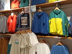 -优衣库(北京万柳华联购物中心店)