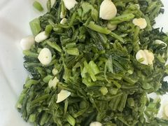 -大鸭梨烤鸭店(金顶街店)