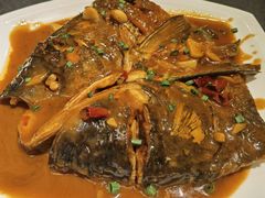 红烧鱼头-双福饺子营餐厅(财富广场店)