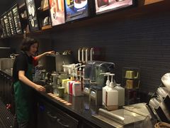 -星巴克(重庆火车北站北广场II店)