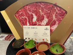 -一绪に寿喜烧(荟聚店)