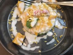 -Chom Cafe and Restaurant