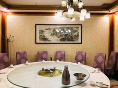 包厢-旭璟酒家·传统粤菜·湘菜(逸景路店)