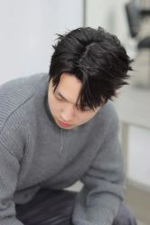 -一家只做男发烫染的店