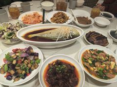 -泉上·发现DISCOVERY ·黔菜餐厅(银海元隆广场店)