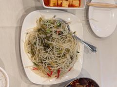 -滋味成都