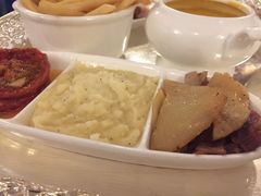 -火车头法国西餐厅