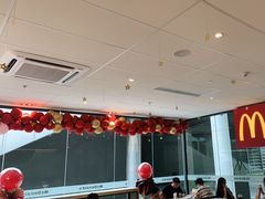 大堂-麦当劳(万博一路天河城分店)