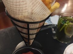 -猫小院猫主题咖啡厅(北锣店)