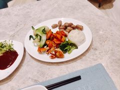 -威海蓝海御华大饭店·蓝钻美食自助百汇