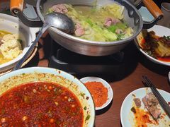 -全牛匠·乐山跷脚牛肉(西单华威约饭街店)