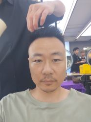 -藤野造型烫发染发