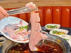 -老船舫·现做活鲜鱼馆(东郊记忆店)