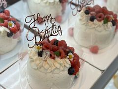 -花花卷卷·鲜食蛋糕(静安久光百货店)