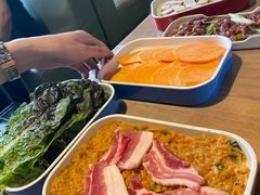 -金三顺韩式炭火烤肉店(中华路店)