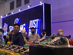 -东浩兰生上海世博展览馆