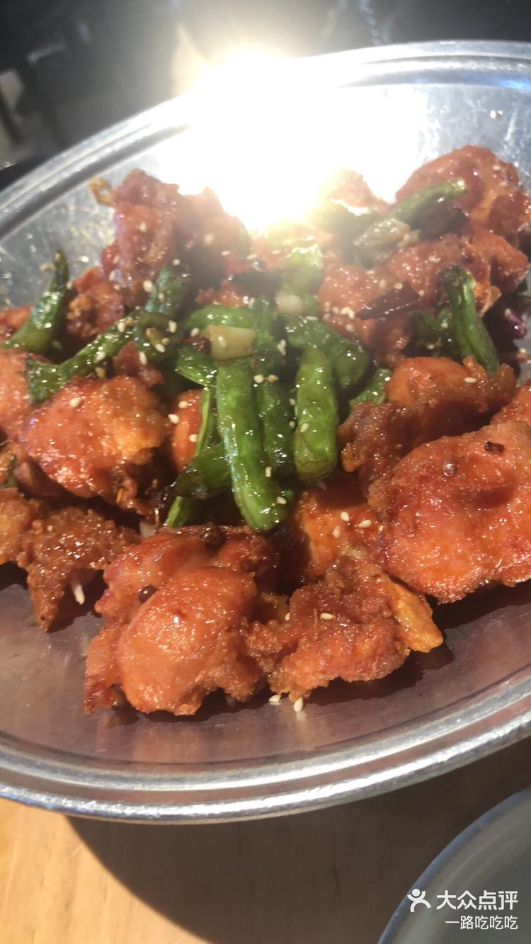 一路吃吃吃2019年7月24日关注芙蓉街一直一直往里走就对了.