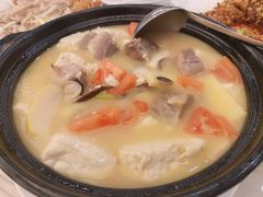 石锅咸排骨老豆腐煲-海逸海鲜酒家(古北店)