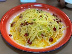 酸辣土豆丝-香满锅老北京羊蝎子火锅·家常菜(新街口店)