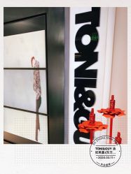 -TONI&GUY