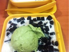 -满记甜品(巴黎春天宝山店)