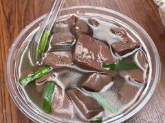 猪红汤-东山口肥姨牛杂(东山口店)