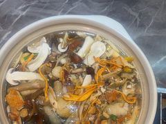 -野菌园·野生菌火锅首创第一家(关兴路总店)