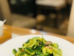 肘花拍黄瓜-东方饺子王(新奥购物中心店)