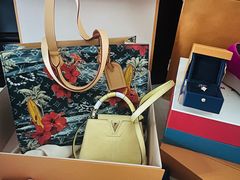 -LV路易威登(贵和购物中心店)