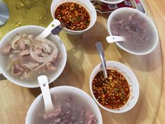 -烂厅下牛肉汤