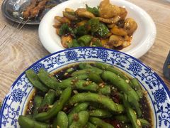 -江城燕子大排档(江汉路步行街店)