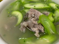 丝瓜滑肉汤-洪霞餐馆