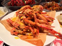 -肥肥虾庄·金牌油焖大虾(汉街SKP店)