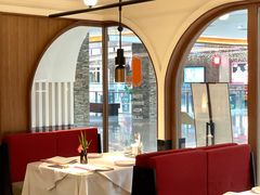-阿妮叶李(光谷世界城店)