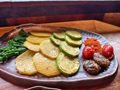 -包整·丝娃娃(一览甲秀楼风景店)