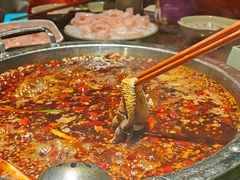 -洞亭火锅(防空洞总店)