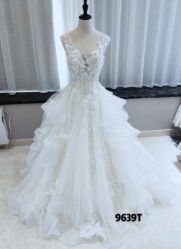 -NaNa婚纱礼服馆
