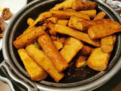 -前海沿·青岛菜(李沧万达店)