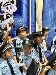 -奈尔宝家庭中心·亲子餐厅(华采天地店)