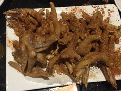 -温莎KTV(珠江路店)