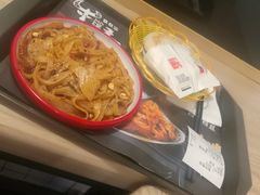 -十三朝牛馍王擀面皮(骡马市店)
