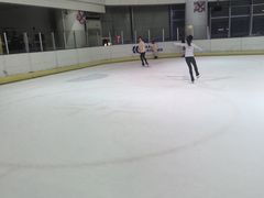 -冠军冰场CHAMPION RINK(百联又一城店)