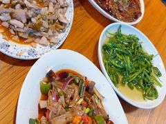 -九九牛肉馆(南山路店)