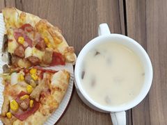 -必胜客(WOW梧州旺城店)