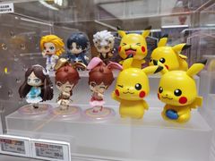 -泡泡玛特POPMART(蓝色港湾店)