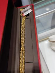 -周大生CHOW TAI SENG(成山路巴黎春天店)