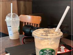 -星巴克(西藏路店)