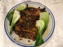 梅菜扣肉-禾悦庄餐厅