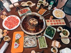 红油锅底-巴倒烫陆派火锅山庄(南山总店)